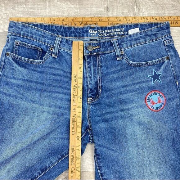 Gap Sexy Boyfriend Fit Distressed San Francisco Patch Crop Jeans Blue 10 - Picture 8 of 10